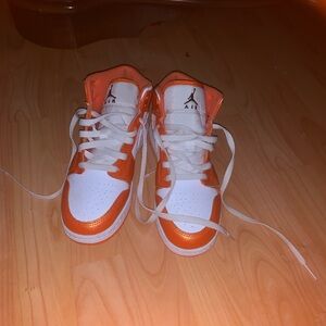 Nike Kids' Air Jordan 1 Mid SE